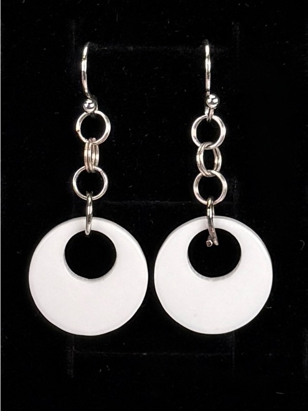 Silvertone and white lightweight pierced dangle earrings